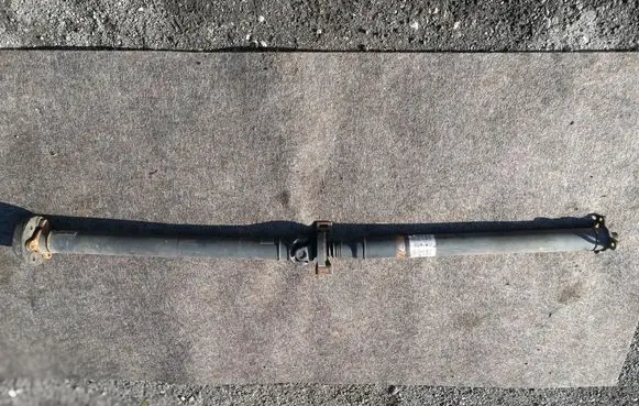 Mercedes-Benz CLK A209 C209 Middle center prop shaft A2034105706 2034105706