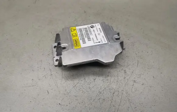 BMW 1 E81 E87 Airbag control unit/module 0285010070 65779184432 9184432