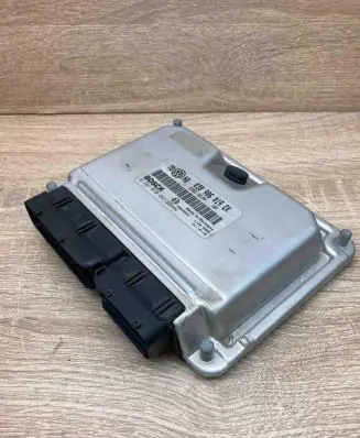 Volkswagen PASSAT B5 Engine control unit/module ECU 038906019EK 0281010667