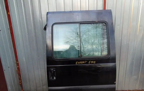 Peugeot Expert Rear door