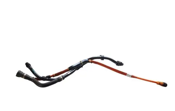 BMW 3 F30 F35 F31 Coolant pipe/hose 6824106 6824108 6824296
