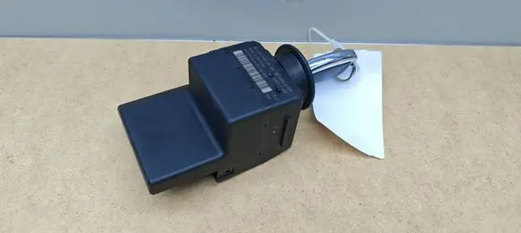 Mercedes-Benz C W203 Ignition lock 2035450508