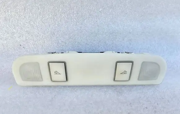 Audi A6 S6 C6 4F Rear seat light 4F0947111