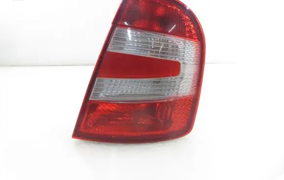 Skoda Fabia Mk1 (6Y) Rear/tail lights 6Y6945112B