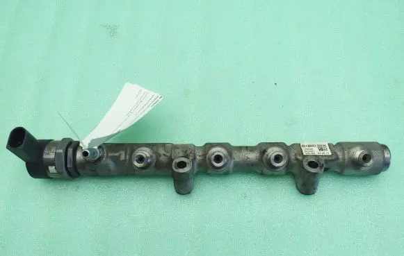 Seat Ibiza IV (6J,6P) Fuel main line pipe R03P125
