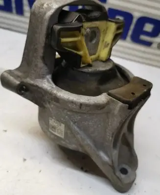 Audi A4 S4 B9 Engine mount bracket 8W0199372CD 3618952