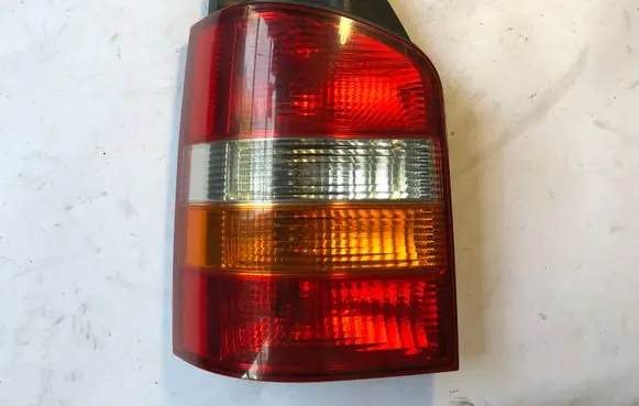 Volkswagen Transporter - Caravelle T5 Rear/tail lights 7H0945095G 7H0945257A THK166