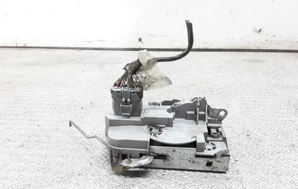 Citroen C5 Front door lock