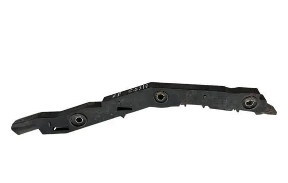 Front bumper mounting bracket