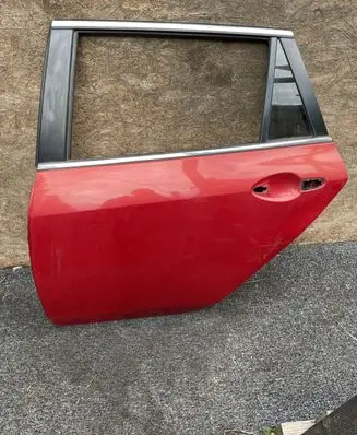 Mazda 6 Rear door