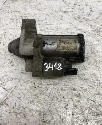 Citroen C4 Cactus Starter motor 9675660680