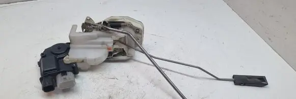 Honda HR-V Front door lock