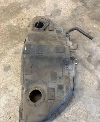 Nissan 350Z Fuel tank