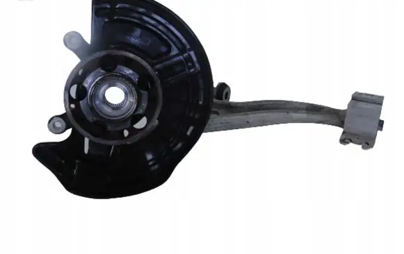 Mercedes-Benz CLA C117 X117 W117 Front wheel hub spindle knuckle A2463320100