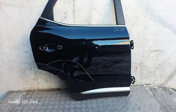 MG ZS Rear door 10322168