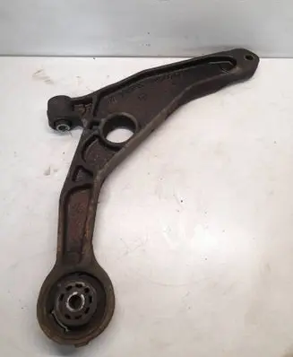 Fiat Freemont Front lower control arm/wishbone 04766423