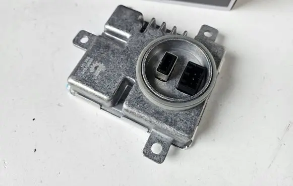 Audi A3 S3 8P Headlight ballast module Xenon 8K0941597 8K0941597B 8K0941597C