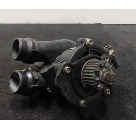 Skoda Octavia Mk2 (1Z) Water pump 06J121026P