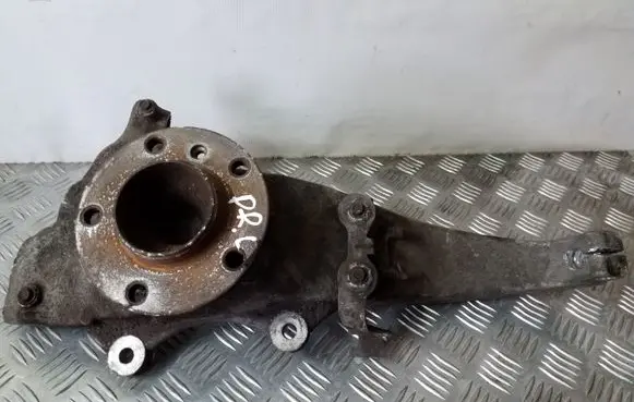 BMW 5 F10 F11 Front wheel hub spindle knuckle
