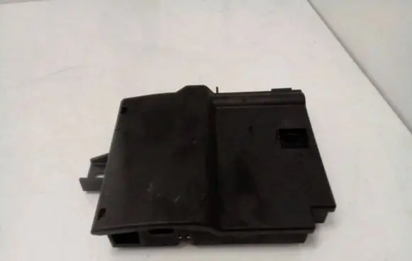 Porsche Cayenne (9Y0 9Y3) Other devices 4M0937513C