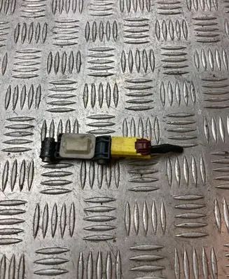 Volkswagen Jetta V Airbag deployment crash/impact sensor 1K0959651A