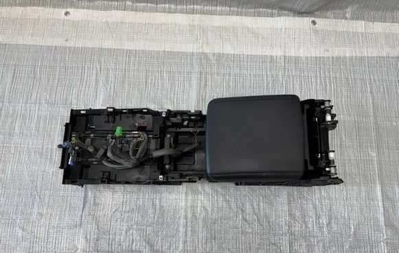 Jaguar F-Pace Armrest FPACE