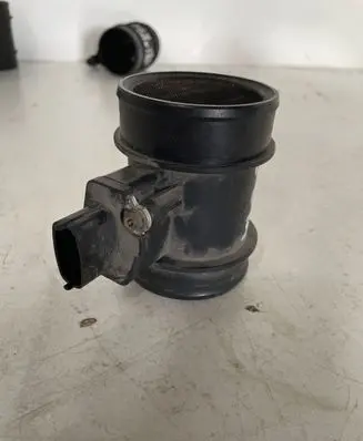 Opel Zafira B Mass air flow meter
