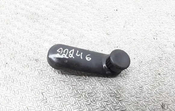 Renault Clio III Rear door window winding handle 