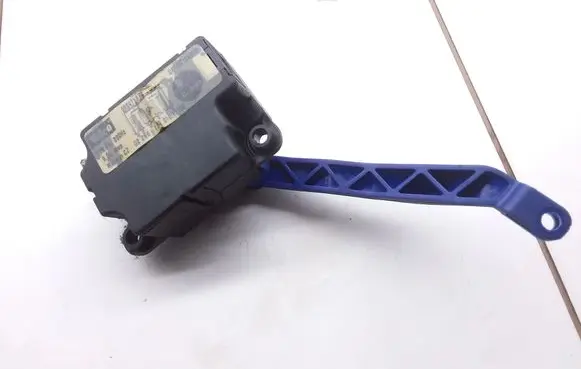 Saab 9-3 Ver1 Air flap motor/actuator 09180202