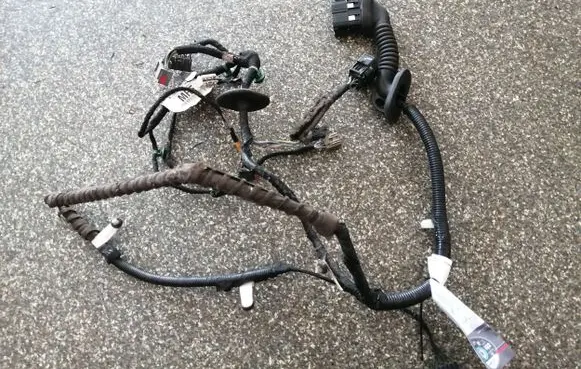 Ford Kuga II Front door wiring loom CV6T14K138