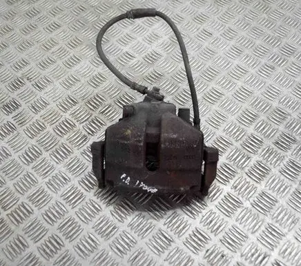 Volkswagen Touran I Front brake caliper