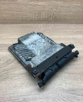 Volkswagen PASSAT B6 Engine control unit/module ECU 03G906018CE 5WP45610AE