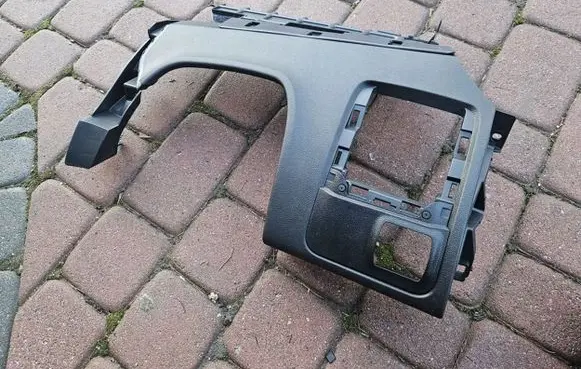 Renault Megane IV Dashboard lower bottom trim panel 689216648R