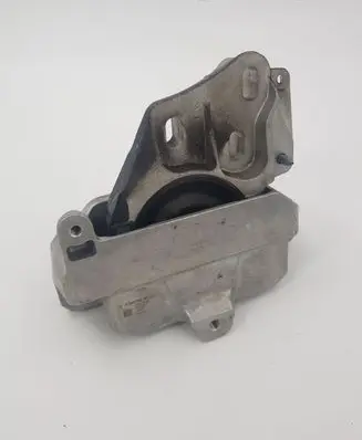 Mercedes-Benz E W212 Engine mount bracket A2782236304