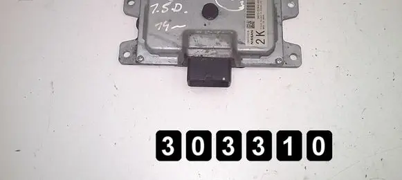 Nissan Juke I F15 Engine control unit/module EMU10-021N