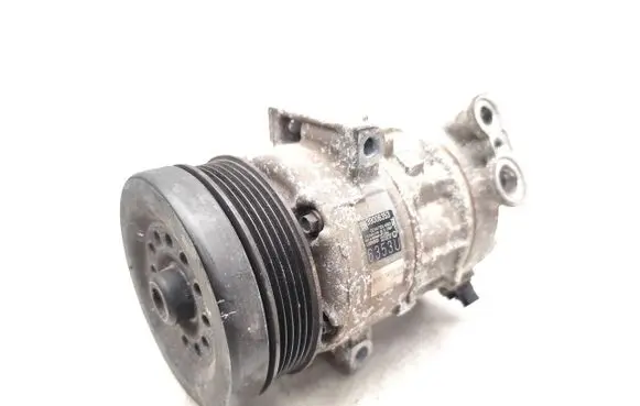 Opel Corsa E Air conditioning (A/C) compressor (pump) 39006353