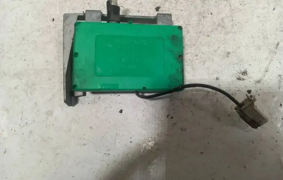 Volvo V70 Antenna control unit 30679286 13003500