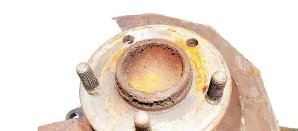 Mazda 3 I Rear wheel hub