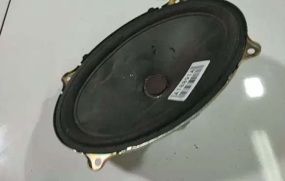 Mini One - Cooper R50 - 53 Front door speaker 6801101R