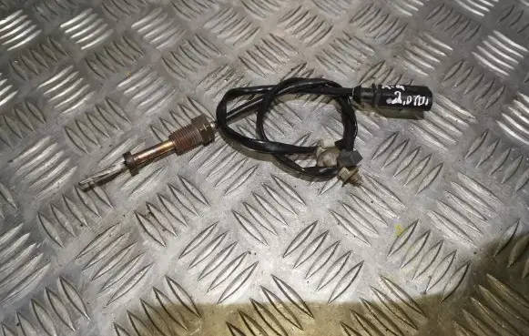 Audi A4 S4 B8 8K Exhaust gas temperature sensor 03L906088AQ
