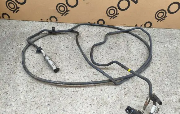 Mercedes-Benz C W205 AdBlue supply pipe A2054700900
