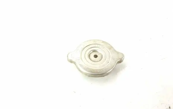 Mercedes-Benz E W124 Coolant expansion tank/reservoir cap 1245000406 A1245000406