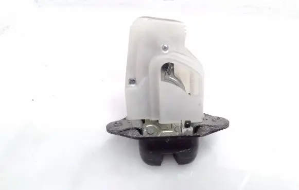 Honda CR-V Tailgate/trunk/boot lock/catch/latch EE0052111 EUK9361120A