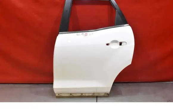 Mazda CX-7 Rear door