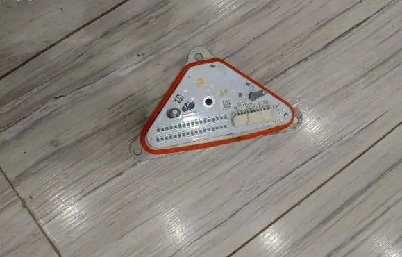 Renault Twingo III LED Daytime headlight 00210953