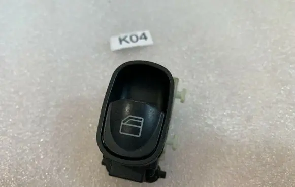 Mercedes-Benz C W203 Electric window control switch 2038200210