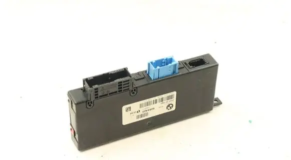 BMW 5 F10 F11 Gateway control module 9284420