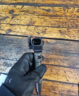 Audi Q7 4L Fuel injector 059130277S
