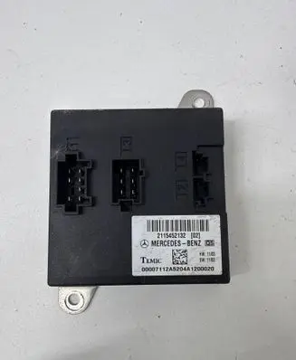 Mercedes-Benz E W211 Comfort/convenience module 2115452132