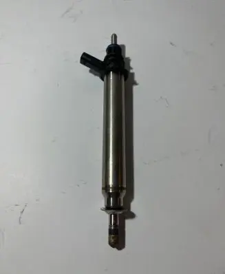 Mercedes-Benz GLS X166 Fuel injector A2560700187 38355 TN0030